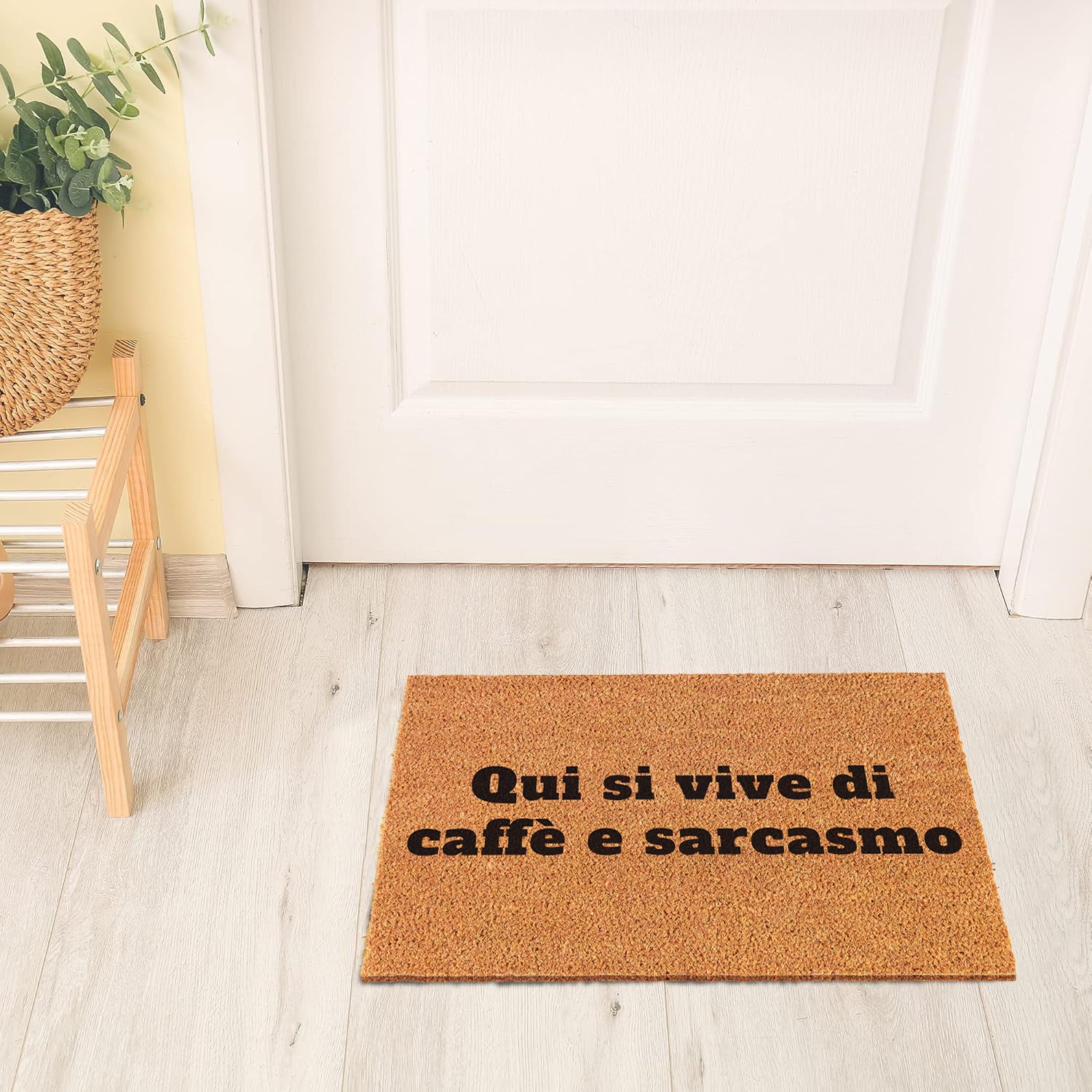 Zerbino Divertente - Qui si vive di caffè e sarcasmo 40x60cm